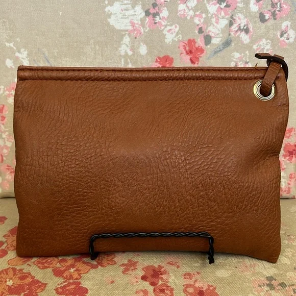 Lucky Brand Faux Leather Brown Small Pouch Zipper Bag, Make Up, Travel, Flat - Picture 2 of 11